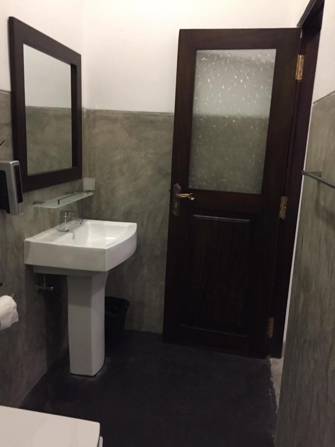 Us Motel Colombo Homagama Zewnętrze zdjęcie